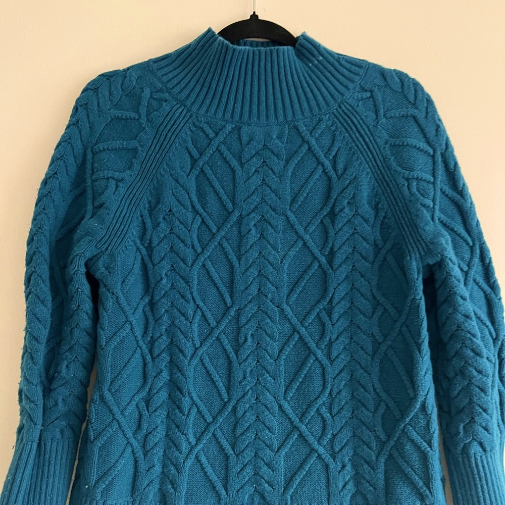 Talbot’s Mock Cable Sweater Size Large